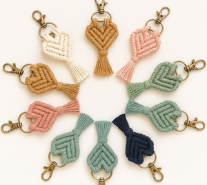 Llavero de Cuerda de Algodón EL CLASICO OVERSEAS, Modelo ELCO-KY-16, Accesorios para Bolsos con Dijes de Varios Tamaños - Product Image 1