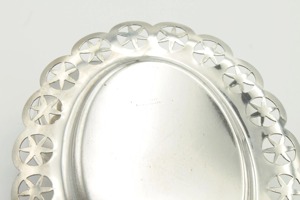 Minimalist Silver Butter Dish With Lid Elegant Simple Design <b>Covered</b> Butter Storage Ideal For <b>Dining</b> <b>Table</b> Use From India - Product Image 5