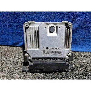 ECUs y Módulos de Computación Usados para Passat 03L906018PK - Product Image 1
