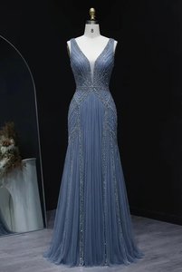Vestido de Noche Opulento con Bordado de Perlas y Conchas, Silueta de Sirena, Manga Capa, Largo hasta el Suelo, para Eventos de Lujo - Product Image 4