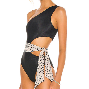 Traje de baño de una pieza de color liso para mujer 2026, con un solo hombro y espalda descubierta, para playa, con estampado, para mujer - Product Image 2