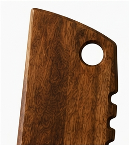 Planche à découper en bois de manguier en forme d'axe, finition noyer, bloc de découpe décoratif pour aliments, plateau de service pour fromages et charcuteries - Product Image 5