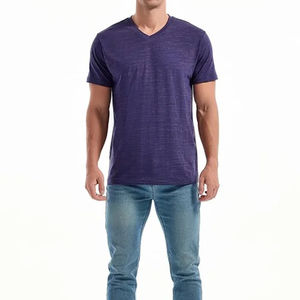 Camiseta de hombre 100% algodón, diseño de logotipo personalizado, cuello redondo, de alta calidad, estilo oversize, corte relajado, estilo urbano, camiseta básica para hombre - Product Image 6