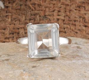 Anillo de Compromiso Rectangular Grande de Plata de Ley 925 con Cristal de Corte Esmeralda y Engaste de Bisel, Clásico para Bodas y Fiestas - Product Image 3
