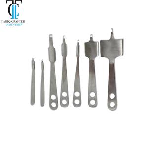 Juego de 7 Retractores Hohmann, Instrumentos Quirúrgicos Ortopédicos de Acero Inoxidable, Retractores Óseos Reutilizables de Grado Médico - Product Image 1