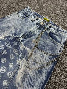 Shorts en jean streetwear personnalisés 100 % coton, respirants pour l'été, tissés avec effet délavé de haute qualité et marquage laser - Product Image 4
