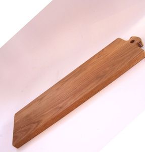 Planche à découper longue en bois Urban - Non toxique, facile à nettoyer, compatible lave-vaisselle - Product Image 4