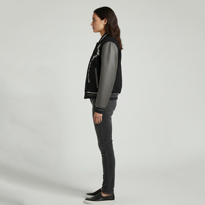 SHY SPORTS Blouson universitaire en cuir vieilli, personnalisable avec broderie, style bomber, patte de boutonnage cachée, unisexe, modèle Letterman - Product Image 6