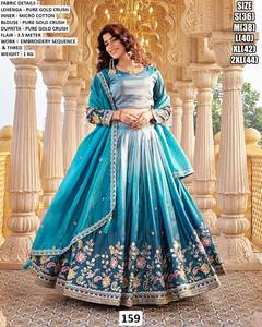 Robe longue brodée Classic Palace Blue Aura - Product Image 2