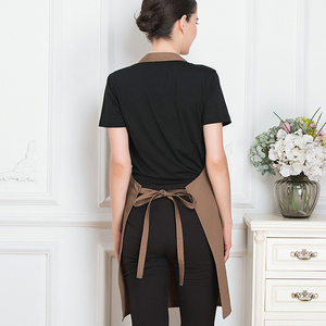 Delantal Tejido Marrón para Mujer con Cierre a Presión, Tejido de Punto Unisex para Uniforme de Camarero/a de Restaurante/Bar, Manga Corta, Algodón - Product Image 1