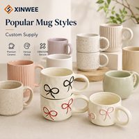 Ensemble de gobelets en porcelaine personnalisés avec nœud, OEM/ODM, marque privée, finition brillante, compatibles lave-vaisselle et micro-ondes, design contemporain
