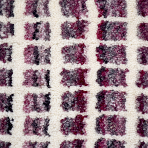 Tapis géométrique en laine tufté à la main, noir graphite ivoire, à micro-grilles, antidérapant, écologique, pour salon, chambre, hôtel - Product Image 4