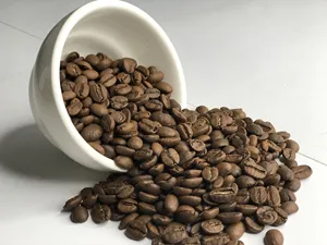 Mezcla Especial de Granos de Café Arábica y Robusta Tostados, Proceso Natural y Honey, Son La, Vietnam, Tostado Konnai City - Product Image 6