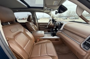 Ram 1500 Longhorn Deluxe Premium 2024 avec navigation et 4 roues motrices - Product Image 3