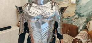 Conjunto de Armadura de Acero Inoxidable Plateado, Disfraz de Guerrero Pulido y Elegante, Protección Corporal Completa con Protectores de Rodillas y Brazos - Product Image 5