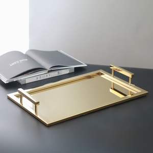 Plateau de service rectangulaire en métal plaqué or avec poignées, en acier inoxydable, finition or mat martelé, pour hôtel et maison - Product Image 2