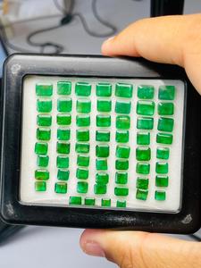 Émeraudes naturelles de Zambie, taille émeraude, qualité AAA, vertes, certifiées IGI, 50 carats, lustre superbe, polissage parfait, prix abordable - Product Image 2