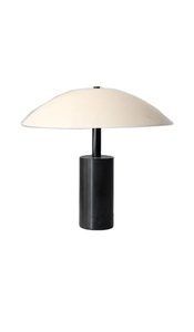 โคมไฟตั้งโต๊ะโลหะสไตล์มินิมอลทันสมัยพร้อมโคมผ้าตกแต่ง สำหรับใช้ในห้องนอนและห้องนั่งเล่น - Product Image 5