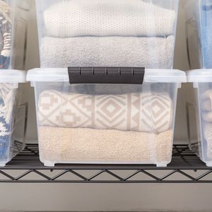 13,5 Qt. Contenitori di Plastica Trasparente con Coperchi - Scatole Impilabili e Resistenti con Chiusura Sicura per Organizzazione Casa e Ufficio - Product Image 2