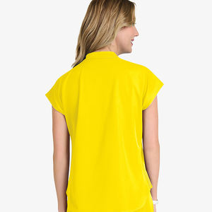 Blusas Médicas Unisex de Corte Ajustado con Diseño de Cuello y Logotipo Personalizado, Tejido de Punto 72% Poliéster, Venta al por Mayor OEM, Detección de Agujas - Product Image 4