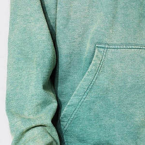 เสื้อฮู้ดและสเวตเตอร์ของผู้ชายผ้าฟลีซหนาแนวสตรีทผ้า GSM สูง600 400ออกแบบได้ตามต้องการ - Product Image 4