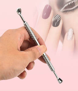 Pousse-cuticules personnalisé très demandé, en acier inoxydable, pour le retrait du vernis à ongles, outils de nettoyage des ongles, pousse-cuticules à pointe acérée - Product Image 3