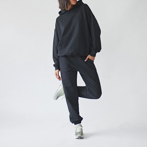 Sweat-shirt à capuche noir pour femme, manches longues, coupe ample, décontracté, couleur unie, en coton, haut de survêtement, vêtements d'automne - Product Image 2