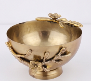Elegant Gold Plated Floral Decorative <b>Bowl</b> Perfect For Salad Fruit Nuts Ideal <b>Metal</b> <b>Bowl</b> For Hotel Dining Table And Wedding Deco - Product Image 1
