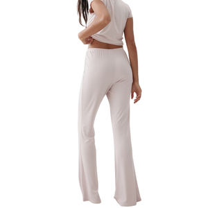 Ensemble de pyjama décontracté pour femmes en polyester/coton côtelé, respirant, à séchage rapide, flexible et doux - Product Image 4