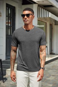 Camiseta de Algodón de Alta Calidad para Hombre, Venta al por Mayor, Estilo Casual Elegante, Manga Corta, Cuello Redondo, Suave, Transpirable, de Secado Rápido, Ecológica, Corte Ajustado - Product Image 2