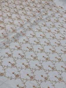 Tissu de broderie perlée haut de gamme, Tissu personnalisé, Tissu à sequins, Tissu dentelle, Vêtements de mode, Boutique de prêt-à-porter, Vente en gros, Fournisseur d'exportation - Product Image 4