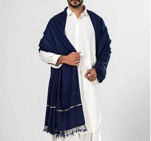 Châles en laine tricotée pour hommes, couleur bleue unie, coupe-vent, respirants, style cachemire, vente en gros, haute qualité, service OEM - Product Image 3