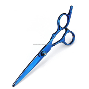 Ciseaux de Salon de Beauté Professionnels en Acier Inoxydable Lames Aiguisées Durables Légers Ciseaux de Coiffure - Product Image 6