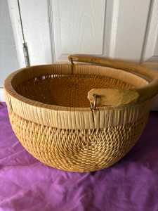 Cesta de bambú japonesa vintage vietnamita tejida a mano para ikebana con inserto de bambú, florero para arreglos florales, proveedor y fabricante - Product Image 3