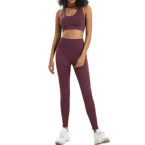 Conjuntos de Yoga para Mujer al por Mayor, Transpirables, Elásticos en Cuatro Direcciones, de Secado Rápido, Ropa Deportiva para Gimnasio y Fitness - Product Image 1