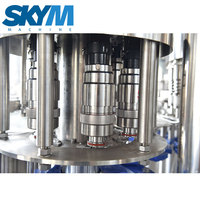 Machine de remplissage, lavage et bouchage entièrement automatique pour eau minérale en bouteille plastique 14-12-5