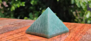 Figura de Pirámide de Amazonita Pulida, Hecha a Mano, Amuleto de Piedra Preciosa, Adorno de Piedra Azul para Decoración del Hogar - Product Image 4
