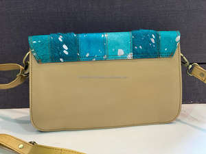 Nuevo diseño de pelo metálico en cuero reciclado Sling Bag Gypsy Real cuero genuino Vintage hecho a mano estilo occidental monederos de vaquera - Product Image 5