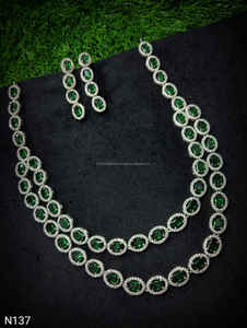 Ensemble de bijoux de mariée en diamant américain classique Collier et boucles d'oreilles en deux pièces pour mariage Style classique à la mode - Product Image 2