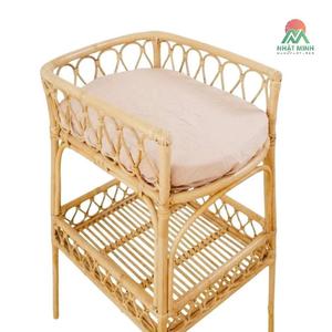 Cuna de ratán Nhat Minh con diseño tropical y acabado natural para bebés y niños de 0 a 3 años - Product Image 2