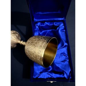 Copa de Vino Redonda de Aluminio Hecha a Mano con Diseño Grabado Vintage, Ecológica y Duradera, de 250-500 ml, para Regalo Empresarial o Uso Decorativo - Product Image 2