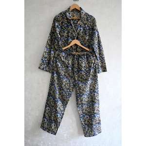 Ensemble de pyjama élégant en coton imprimé à la main pour femmes, vêtements de nuit confortables pour un confort quotidien - Product Image 3