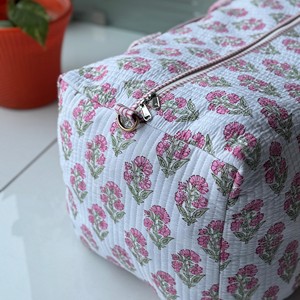 Floral Print Cotton <b>Duffel</b> <b>Bag</b> With Zipper Closure Large Capacity Weekender Travel <b>Bag</b> Pink Striped Handles - Product Image 2