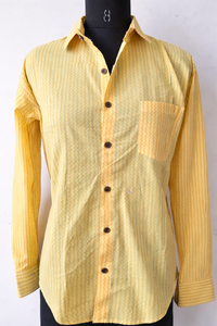 Camisa de algodón a rayas con estampado a mano |   Camisa Verde y Blanca con Botones |   Camisa Unisex Hecha a Mano por Artesanos |   Top de Moda Sostenible - Product Image 5