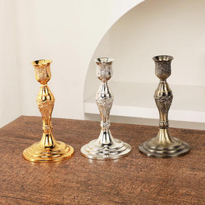Porte-bougie en alliage de zinc électroplaqué, style vintage de luxe léger, design nordique, élégant et esthétique, pour la maison - Product Image 6