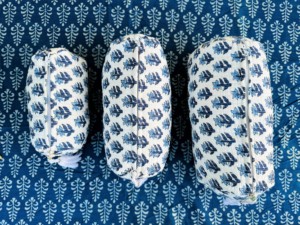 Ensemble de 3 trousses de toilette pour femmes, organiseur de cosmétiques matelassé, pochette de toilette faite à la main avec impression à blocs, accessoire de maquillage - Product Image 3