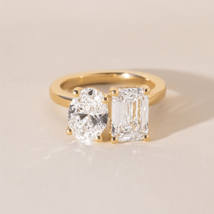 Anillo de Oro Sólido de 18K, 14K, 10K y Plata 925 con Esmeralda Ovalada de 1-5ct y Diamante Cultivado en Laboratorio Toi Et Moi, Certificado IGI, Anillo de Dos Piedras para Novia - Product Image 1