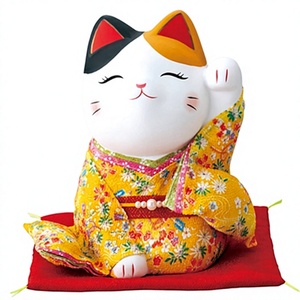 Statue en céramique Maneki Neko Chat porte-bonheur Kimono de Yamata Seihou Co. Ltd, design traditionnel artisanal pour la décoration intérieure et les entreprises - Product Image 3