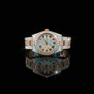 Reloj de Moda Unisex de Edición Limitada de Lujo con Esfera Cuadrada de Cuarzo Moissanite, Correa de Acero Inoxidable de 20 mm con Cierre de Hebilla - Product Image 1