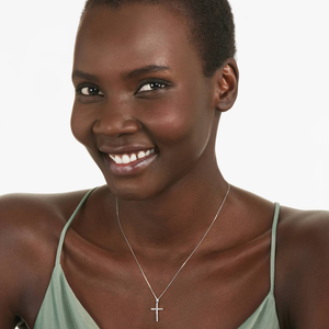 Collier pendentif croix en argent sterling 925 de luxe avec moissanite pour femme, collier religieux croix de Jésus sertie de pierres, cadeau bijou - Product Image 2